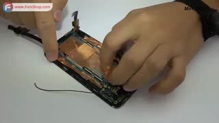 تعویض باتری گوشی HTC One M7 - فونی شاپ