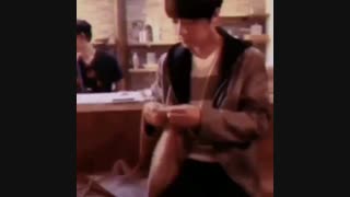 ای جاااانمXDDبابا ایشون هم بافتنی بلده هم دوختن:|ی پا کدبانویی هستXDD:|