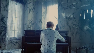 موزیک ویدیو خیلی قشنگ Swear از E'Last (پیشنهادی)