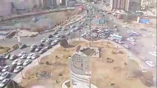 سبز و سفید وسرخ,آباد و آزاده