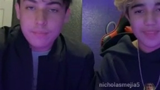 لایو اینستاگرام isaiah و freddy