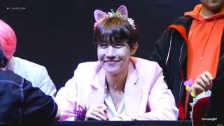 Fansign j-hope