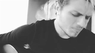 دانلود آهنگ پوبون خودکشی Poobon - Khodkoshi مجله اینترنتی دی دی