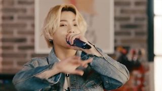 اجرای ترک "Telepathy" توسط بی‌تی‌اس در برنامه‌ی MTV Unplugged