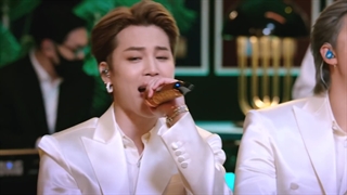 اجرای 'Dynamite' از BTS در مراسم MTV Unplugged 2021 کامل با کیفیت 1080p ,با زیرنویس فارسی انلاین {جدید}