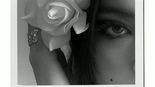 فتوشاپ های جدید جنی برای VOGUE Korea نسخه مارس