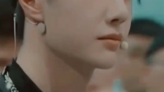 یه کلیپ خفننن ازWang Yibo