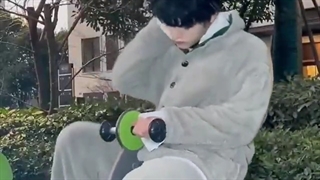 تیک تاک خفن تغییر کره ای.اگه دانلود میخواستید کنید بگید.