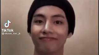 تهیونگ،یونتان رو انتخاب میکنی یا جونگ کوک .... تهیونگ:معلومه یونتان....جونگ کوک:... تهیونگ:خببببب معلومه که جونگ کوک :)