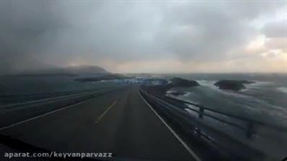 اینجا یکی هست که هر ثانیه خوابت رو میبینه....