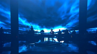 اجرای آهنگ Arcade از Duncan Laurence در VTM