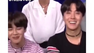 تهیونگ داشت با کی حرف میزد؟