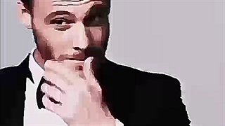 گرچکدا چوککک اییییی وای هانده رو از عشقش عکس میگیره