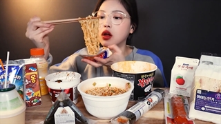 چالش ای اس ام آر غذاهای مختلف کره ای