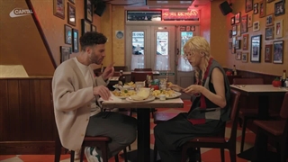 برنامه A British Chippy Tea با حضور رزی با زیرنویس فارسی