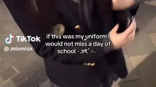 اگه یونیفرم مدرسه م این باشه من هیچوقت غایب نمیشم!୨ৎ