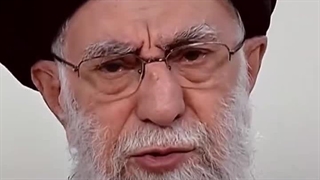 رهبر انقلاب سال جدید را سال «سرمایه گذاری برای تولید» نامگذاری کردند