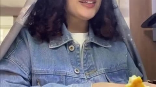 از پنیرپیتزای کالین استفاده کن و مک بوک ببر