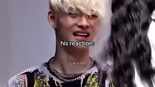 واییی کیوتتت (انجین استایل نیکی رو پوشیده بعد شلوارشو مثل نیکی میکشه بالا ... اینم ریکت کیوت مکنه گوگولیمون ای خداا گوگولی)